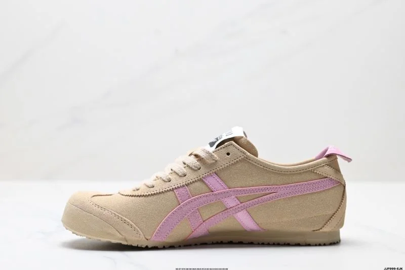 Snug Asics Shoes 3707