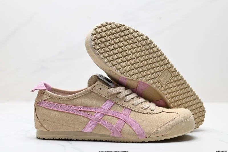 Snug Asics Shoes 3707