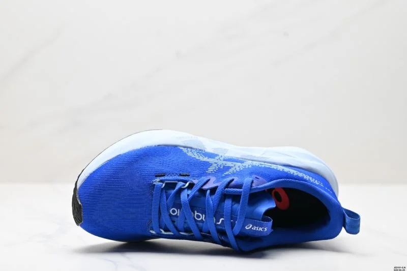 Efficient Asics Shoes 3705