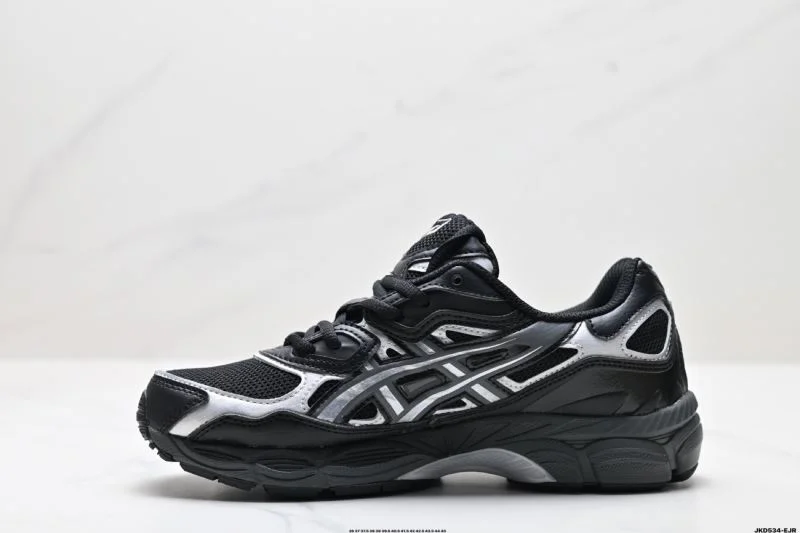 Chic Asics Shoes 3688