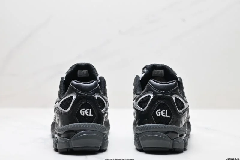 Chic Asics Shoes 3688