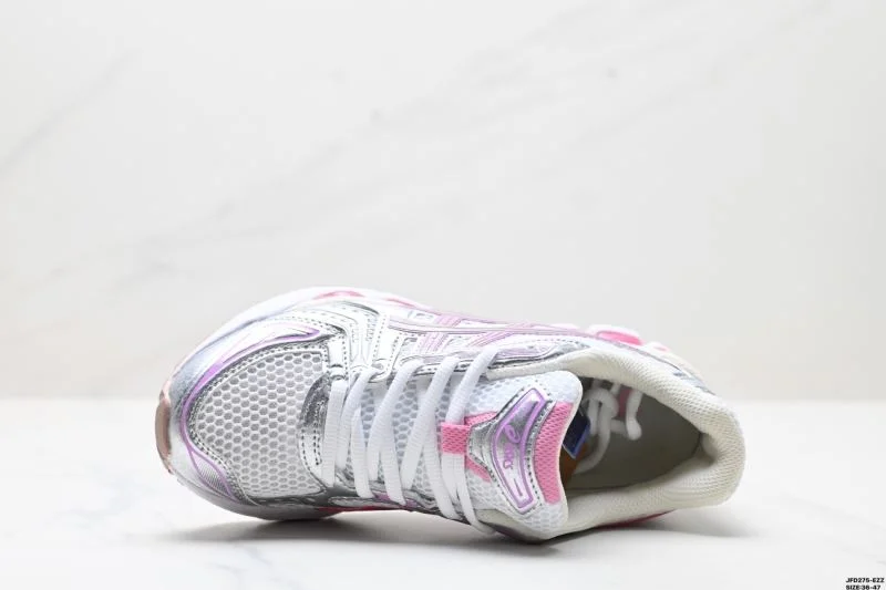Fashionable Asics Shoes 3681