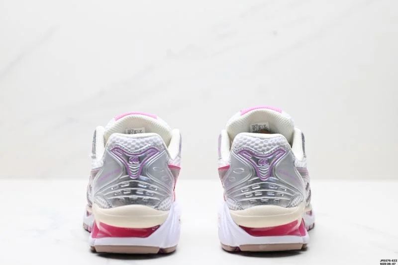 Fashionable Asics Shoes 3681