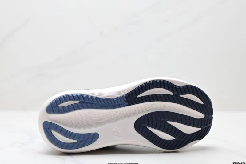Asics Shoes MoistureWicking 3713