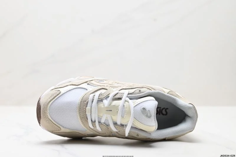 Comfortable Asics Shoes 3664
