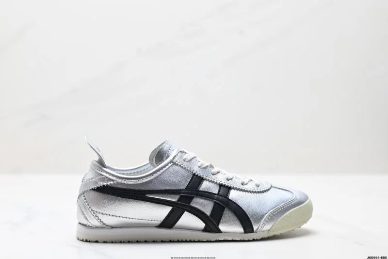 AllSeason Asics Shoes 3676