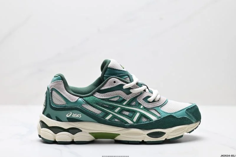 Asics Shoes Neat 3658
