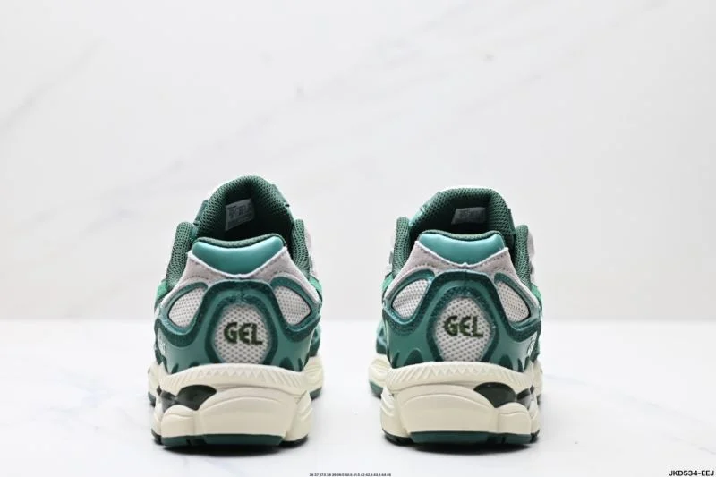 Asics Shoes Neat 3658