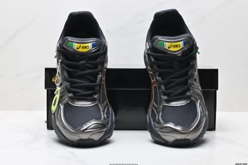 Colorful Asics Shoes 3666
