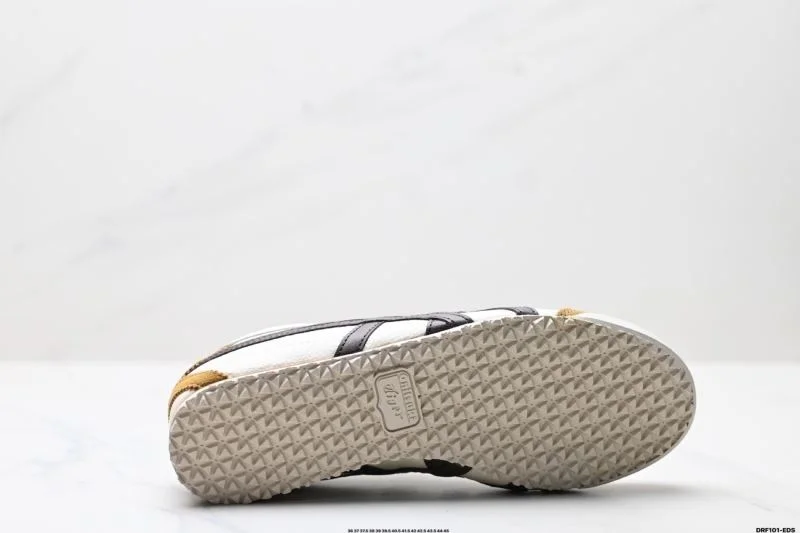 Asics Shoes OdorResistant 3652