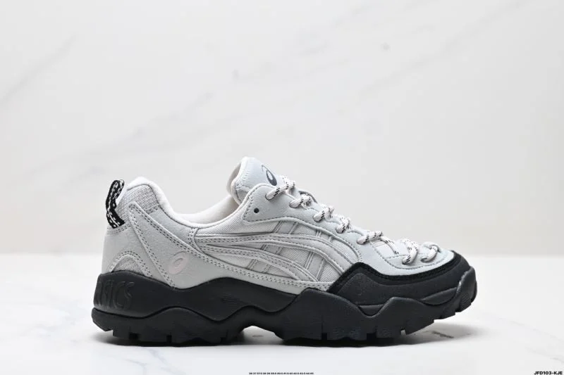 TravelReady Asics Shoes 3640