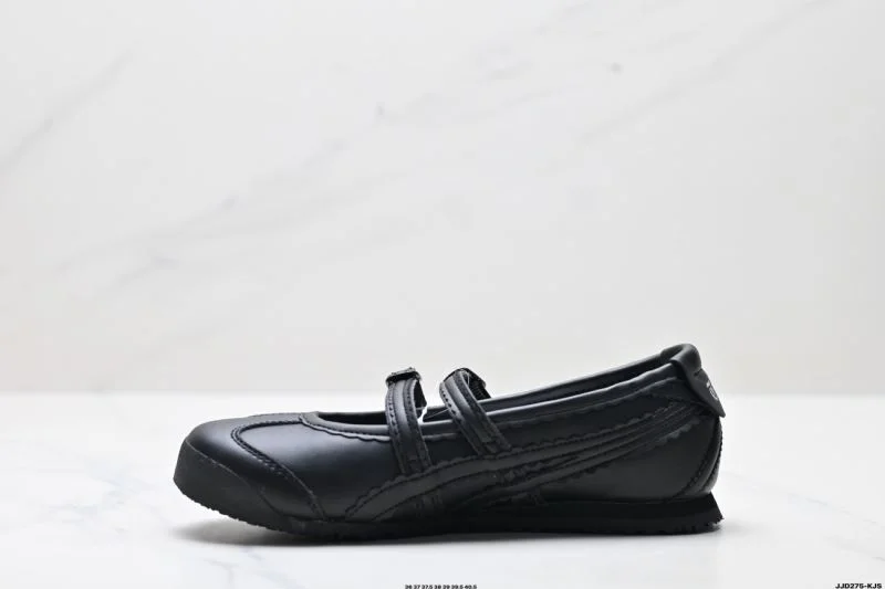 Packable Asics Shoes 3626