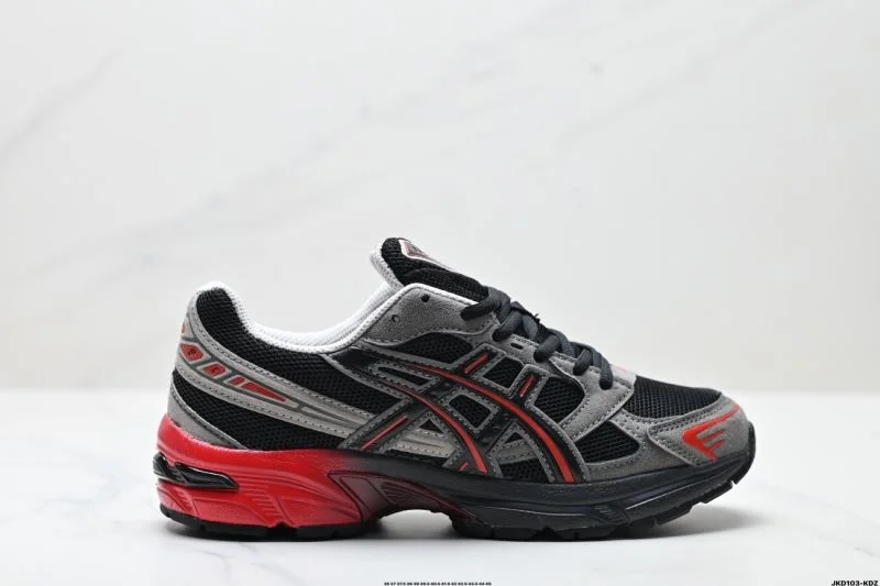 UrbanChic Asics Shoes 3632