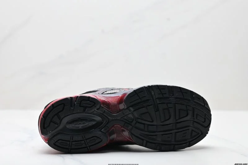 UrbanChic Asics Shoes 3632