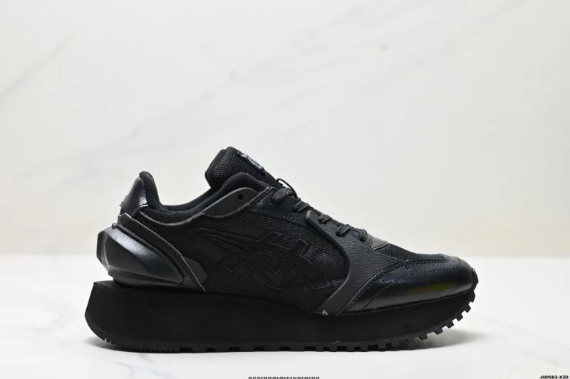 Sophisticated Asics Shoes 3619