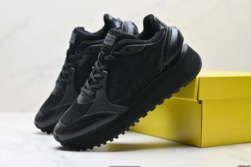 Sophisticated Asics Shoes 3619