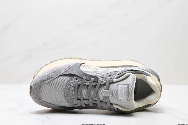 OdorResistant Asics Shoes 3614