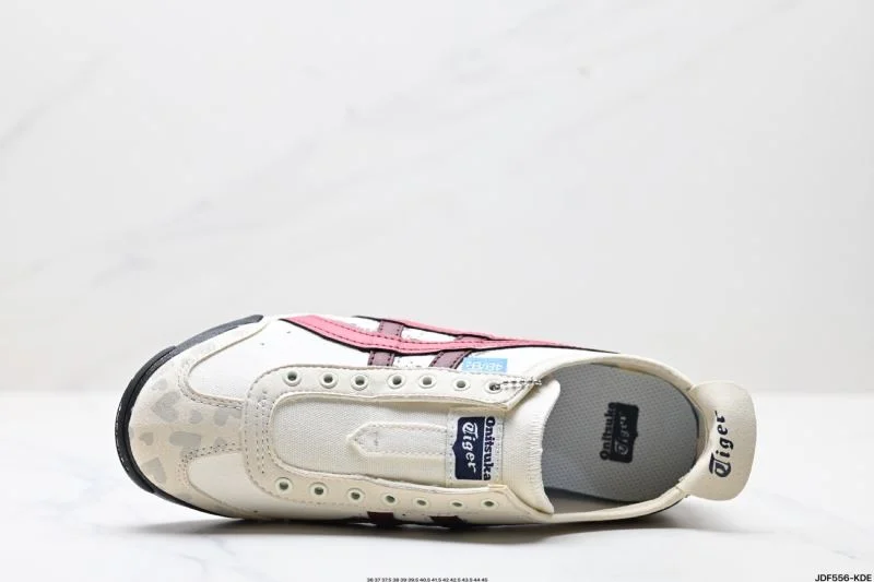Seasonal Asics Shoes 3622
