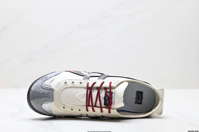 Trendy Asics Shoes 3609