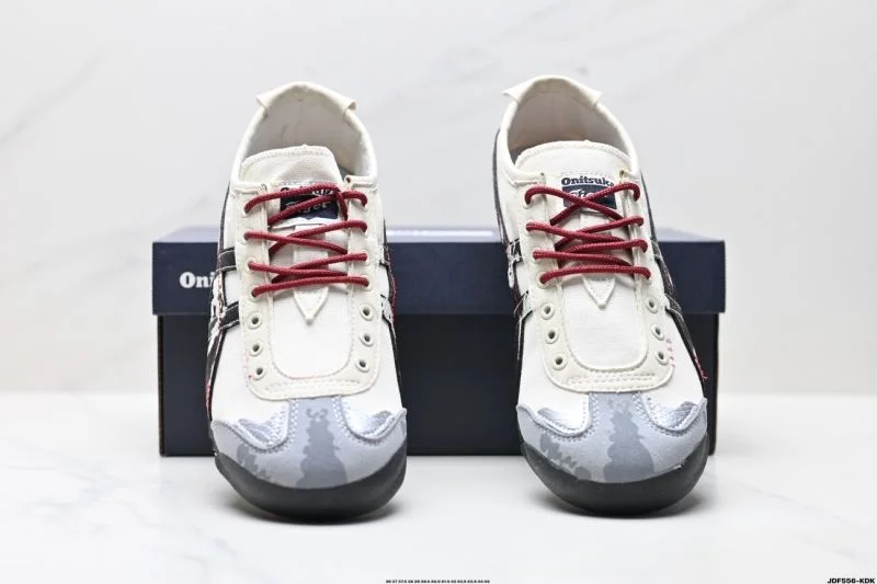 Trendy Asics Shoes 3609