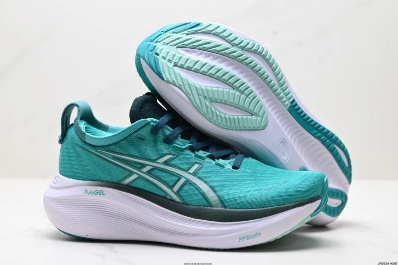 TimelessDesign Asics Shoes 3598