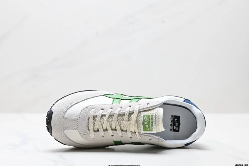 MultiPurpose Asics Shoes 3596