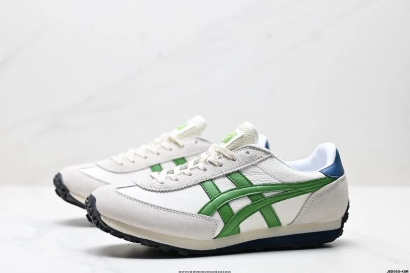 MultiPurpose Asics Shoes 3596