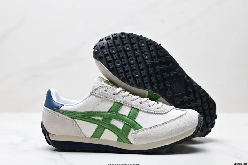 MultiPurpose Asics Shoes 3596