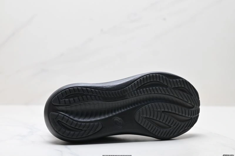 Asics Shoes WaterResistant 2815