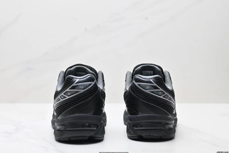Breathable Asics Shoes 2800