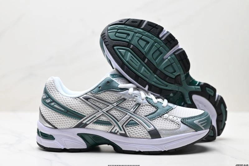 Trendy Asics Shoes 2874