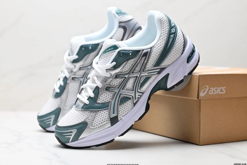 Trendy Asics Shoes 2874