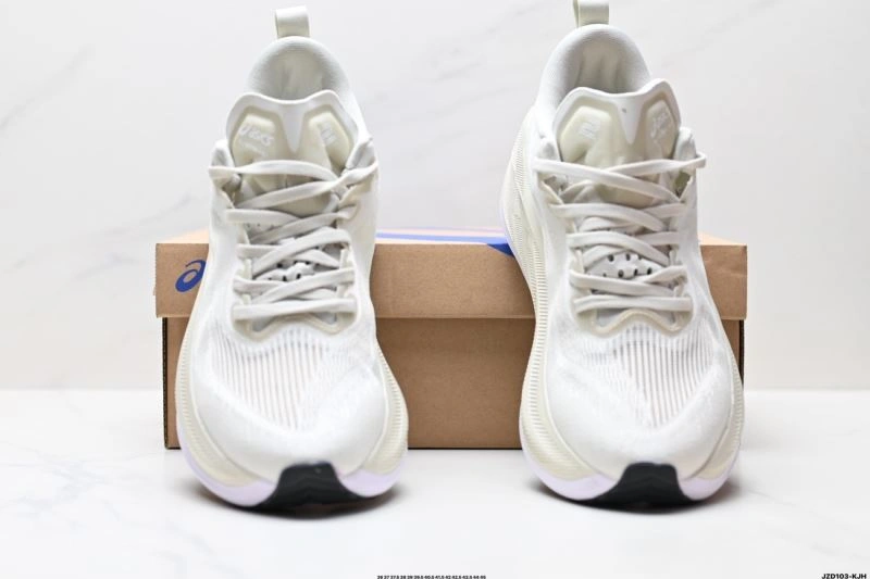 Affordable Asics Shoes 2784
