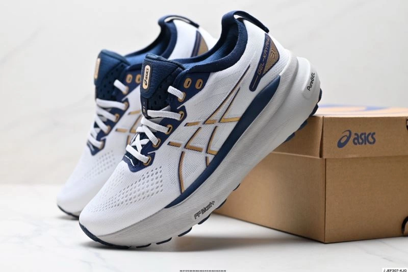 EyeCatching Asics Shoes 2762