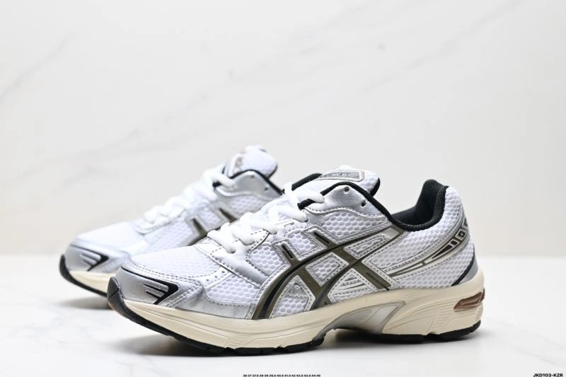 Asics Shoes Snug 2716