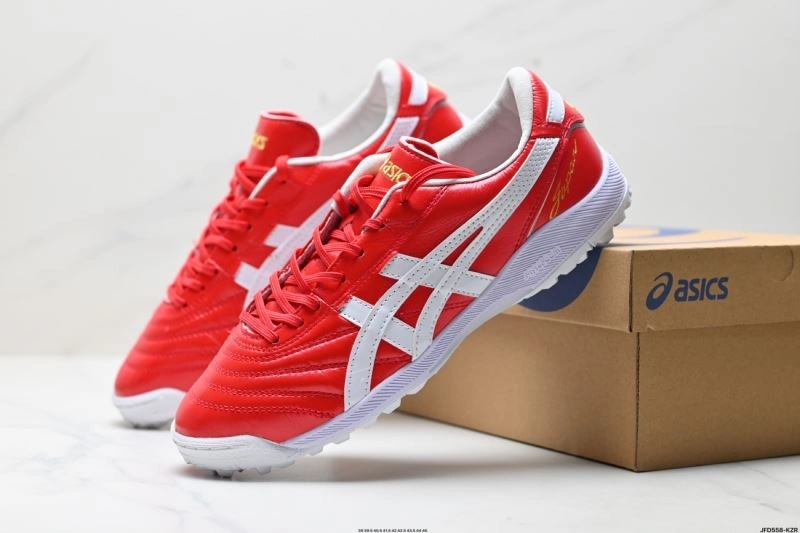 Vibrant Asics Shoes 2702