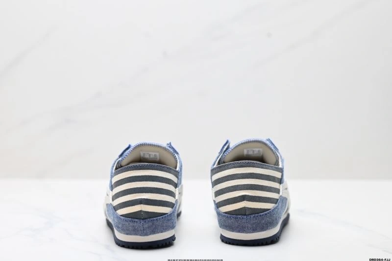 Asics Shoes Flexible 2717