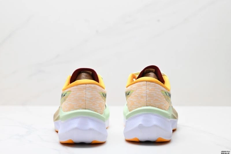 Soft Asics Shoes 2695