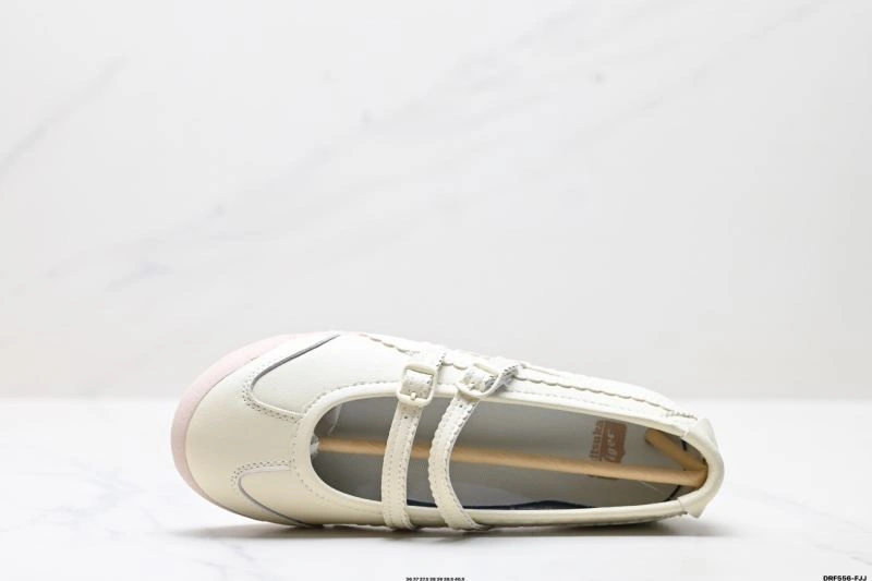 Asics Shoes Durable 2696