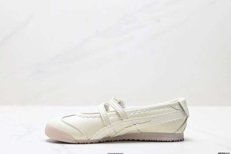 Asics Shoes Durable 2696
