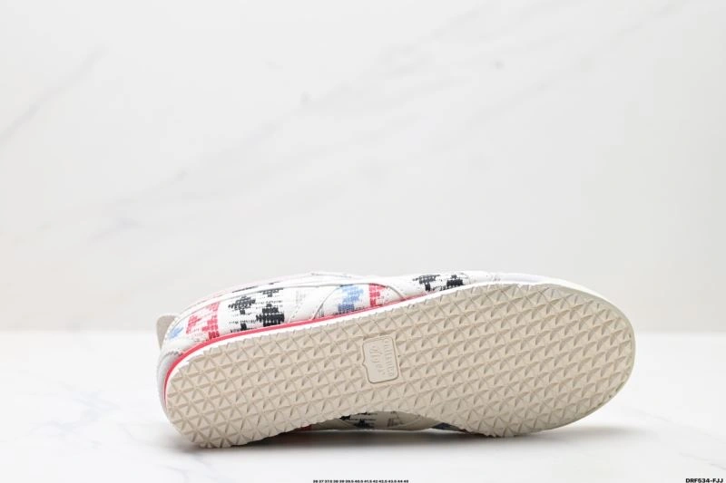 Asics Shoes RelaxedFit 2700