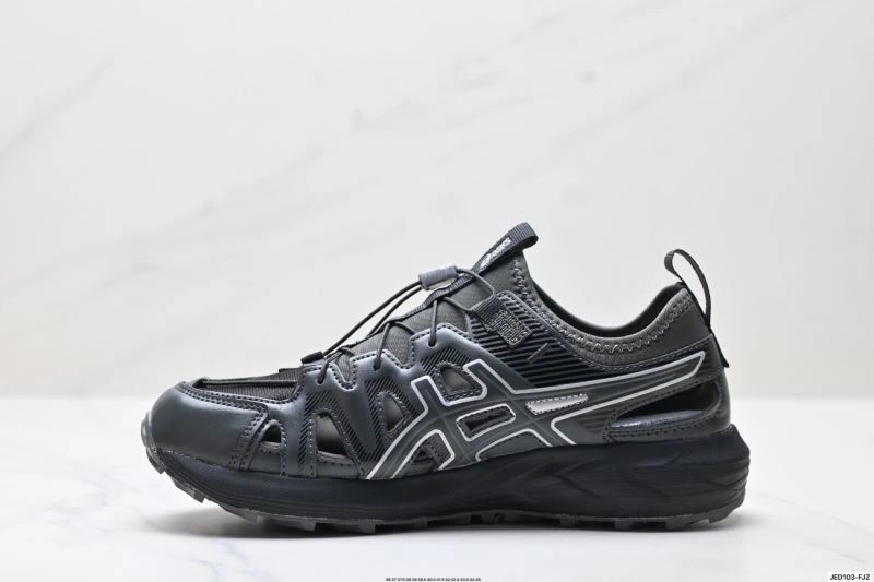 Asics Shoes UrbanChic 2677