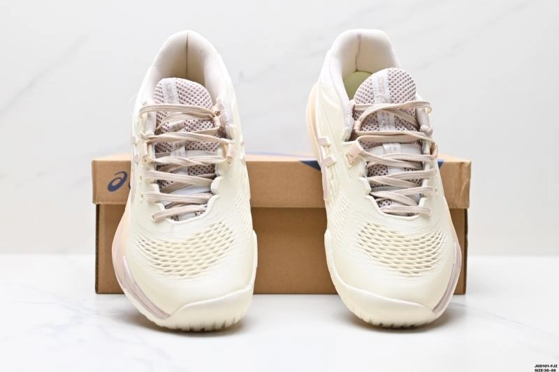 Durable Asics Shoes 2673