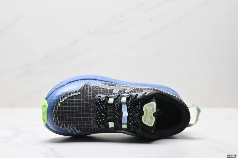 MoistureWicking Asics Shoes 2690