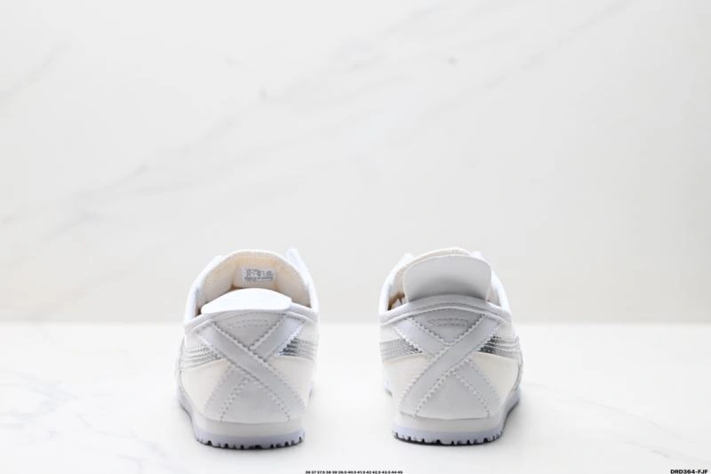 Asics Shoes TimelessDesign 2668