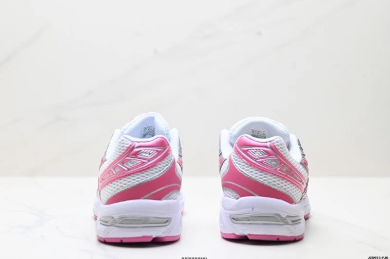 AllSeason Asics Shoes 2646