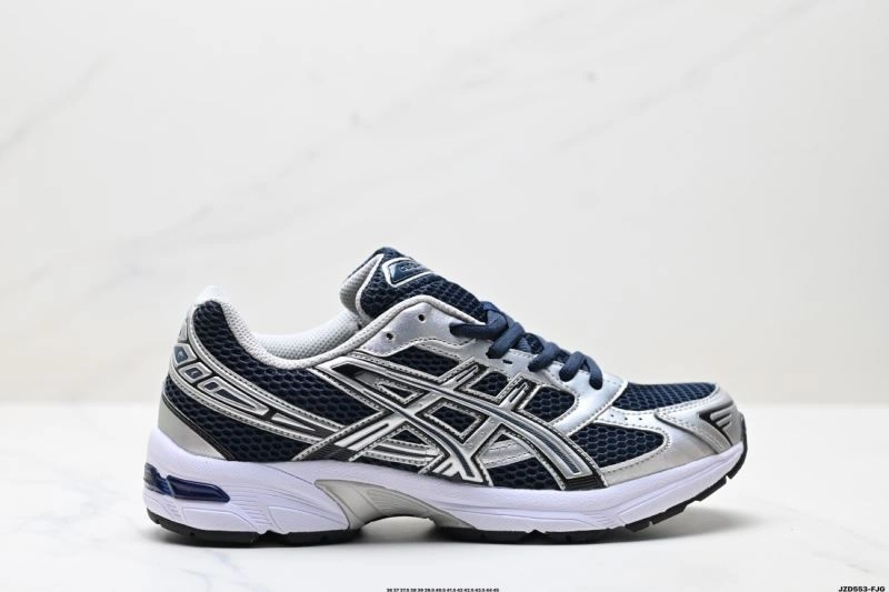 Functional Asics Shoes 2657