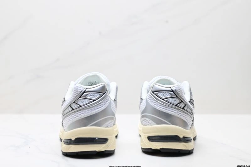 Asics Shoes Efficient 2648