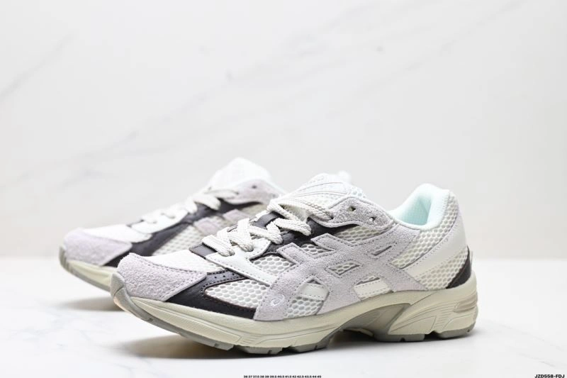 Asics Shoes WellDesigned 2627
