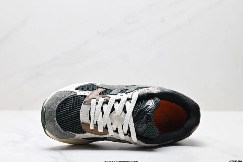 Unisex Asics Shoes 2637